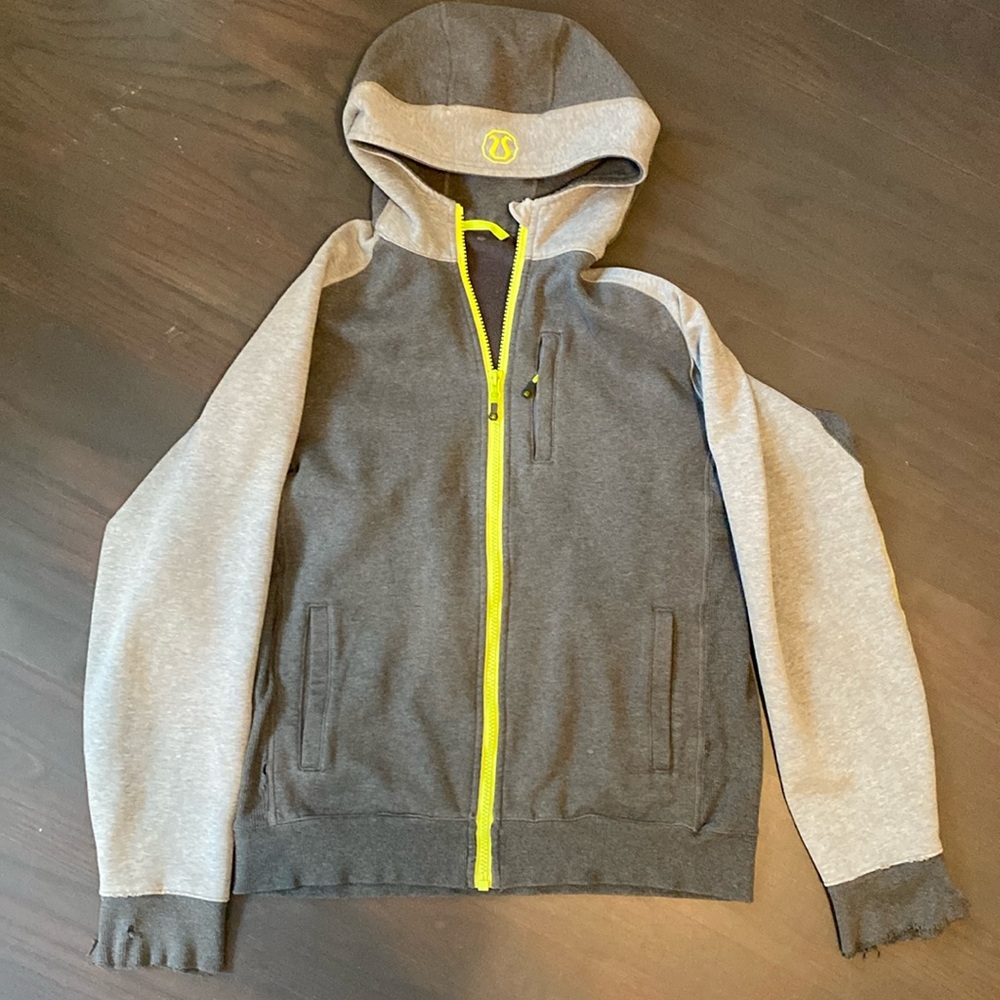 Lululemon Mens Gray with Yellow accents Zip Up Hoodie -Lrg